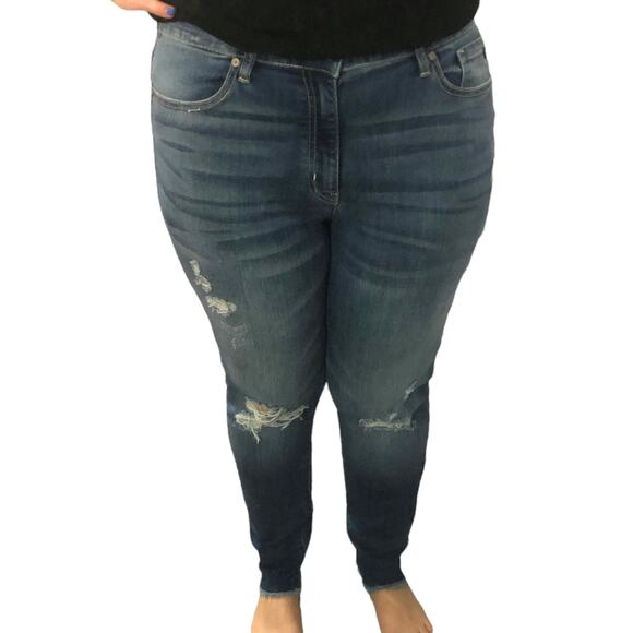 Kan Can (31) Annalise Skinny Distressed Scissor Hem Jeans - Stitch Fix Pants - Picture 3 of 13